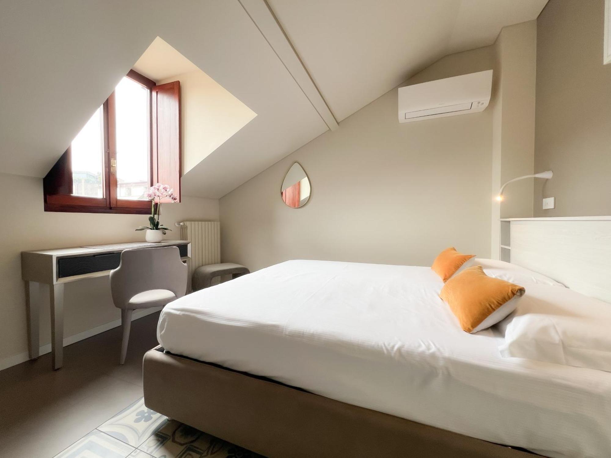 Comecasa 10 Minutes Walk From Duomo 2 Bedroom Apartment ミラノ エクステリア 写真